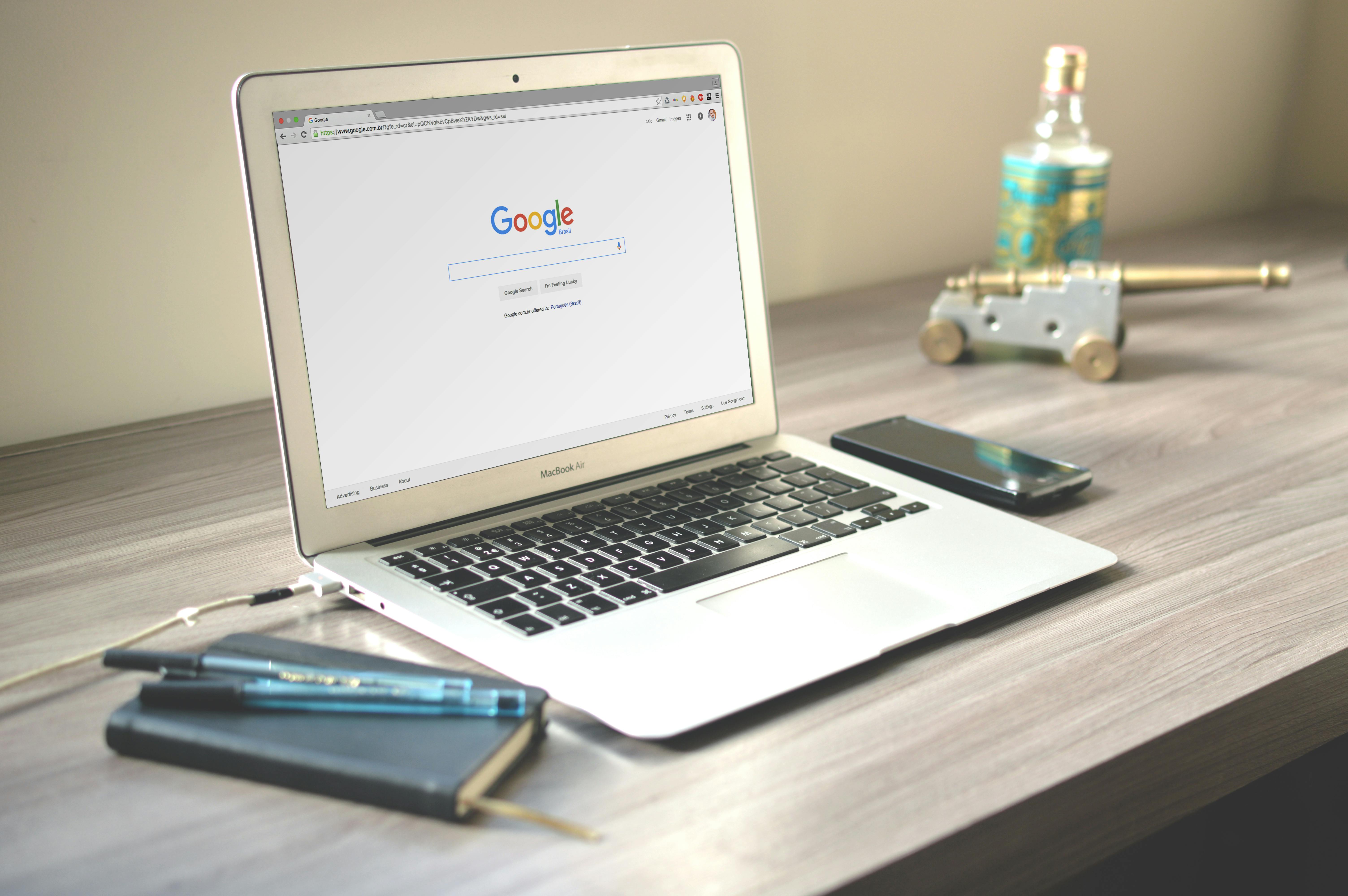 Maximising ROI with a Unified SEO and SEM Strategy: A Data-Driven Approach for 2025